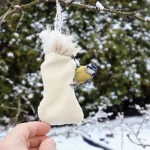 “Les oiseaux vont vous dire merci !” : ce DIY à faire en 10 secondes va leur être d’un précieux secours cet hiver